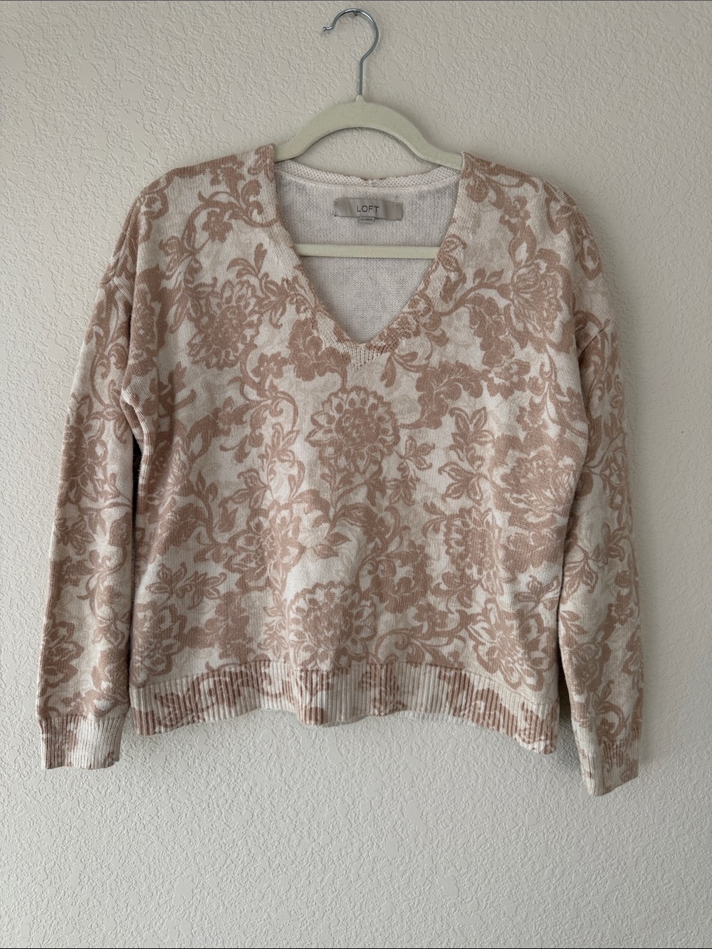 LOFT Cream and Dusty Rose V-Neck Floral Jacquard Sweater